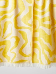 Oliver Bonas Yellow Galia Agate Jacquard Throw - Image 4 of 4