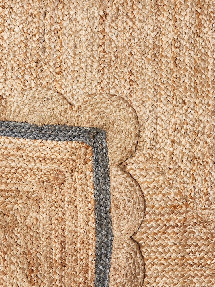 Oliver Bonas Charcoal Grey/Blue Scalloped Jute Border Rug - Image 2 of 4