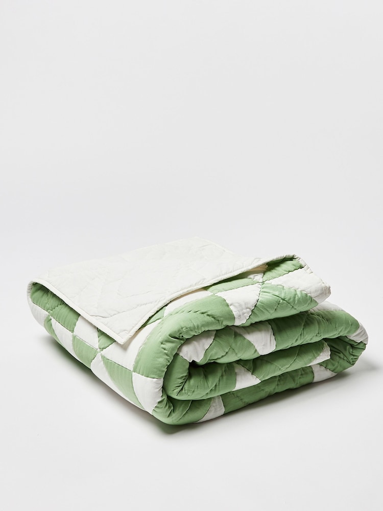Oliver Bonas Green Kaira 100% Cotton Patchwork Bedspread - Image 2 of 4