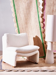 Oliver Bonas Green Scalloped Jute Border Runner Rug - Image 4 of 4