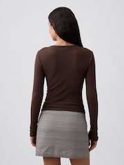 Braun - Gap Essential Ribbed Pointelle Long Sleeve T-Shirt - Bild 2 von 5