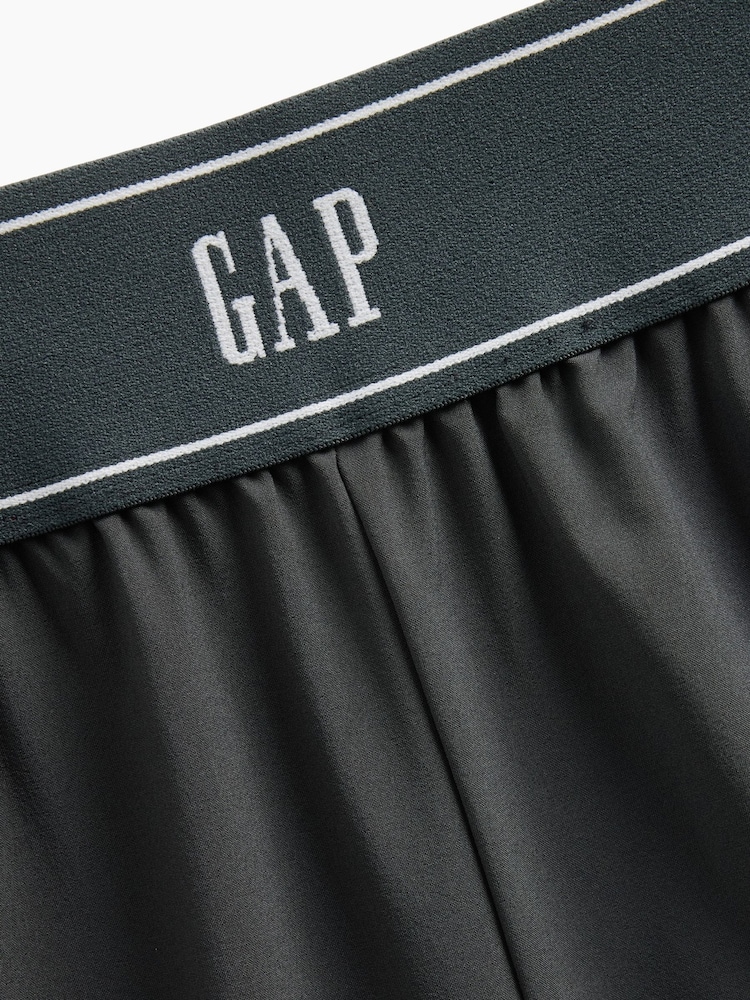 Gap Grey Fit Pleated Easy Logo Trousers - Image 6 of 6 Gap Grey Fit Pleated Easy Logo Trousers - Image 6 of 6