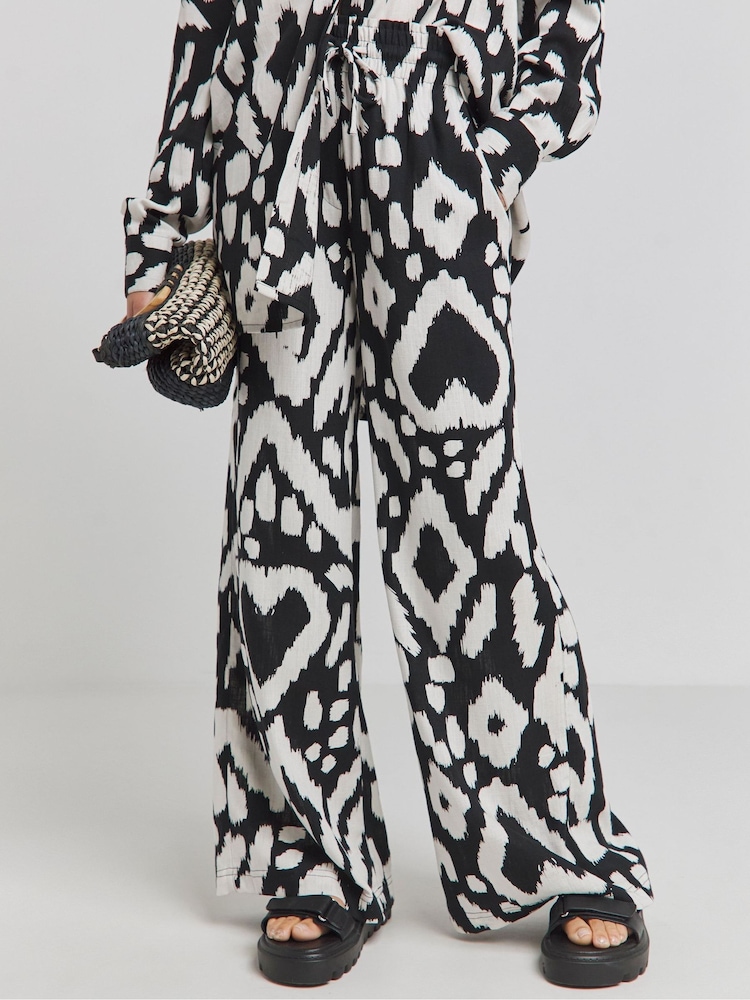 Simply Be Black & White Tie Waist Linen Wide Leg Trousers - Image 4 of 4
