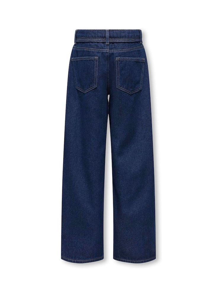 ONLY KIDS Calça jeans infantil de cintura regular e perna reta com cinto de amarrar. - Imagem 2 de 3 ONLY KIDS Calça jeans infantil de cintura regular e perna reta com cinto de amarrar. - Imagem 2 de 3