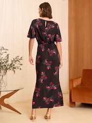 Love & Roses Black Floral Petite Ruched Flutter Sleeve Midi Dress - Image 4 of 4