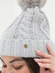 FatFace Grey Billie Cable Bobble Hat - Image 4 of 4