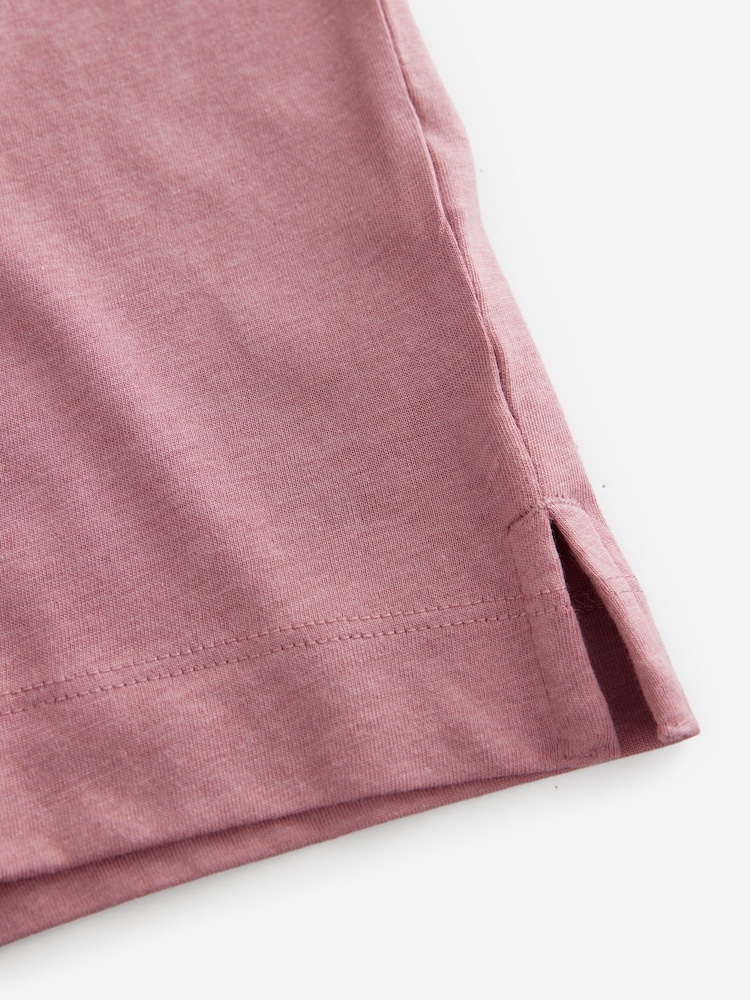 Himbeerrfarben - Cotton Modal Slouch V-Neck T-Shirt - Bild 8 von 8 Himbeerrfarben - Cotton Modal Slouch V-Neck T-Shirt - Bild 8 von 8