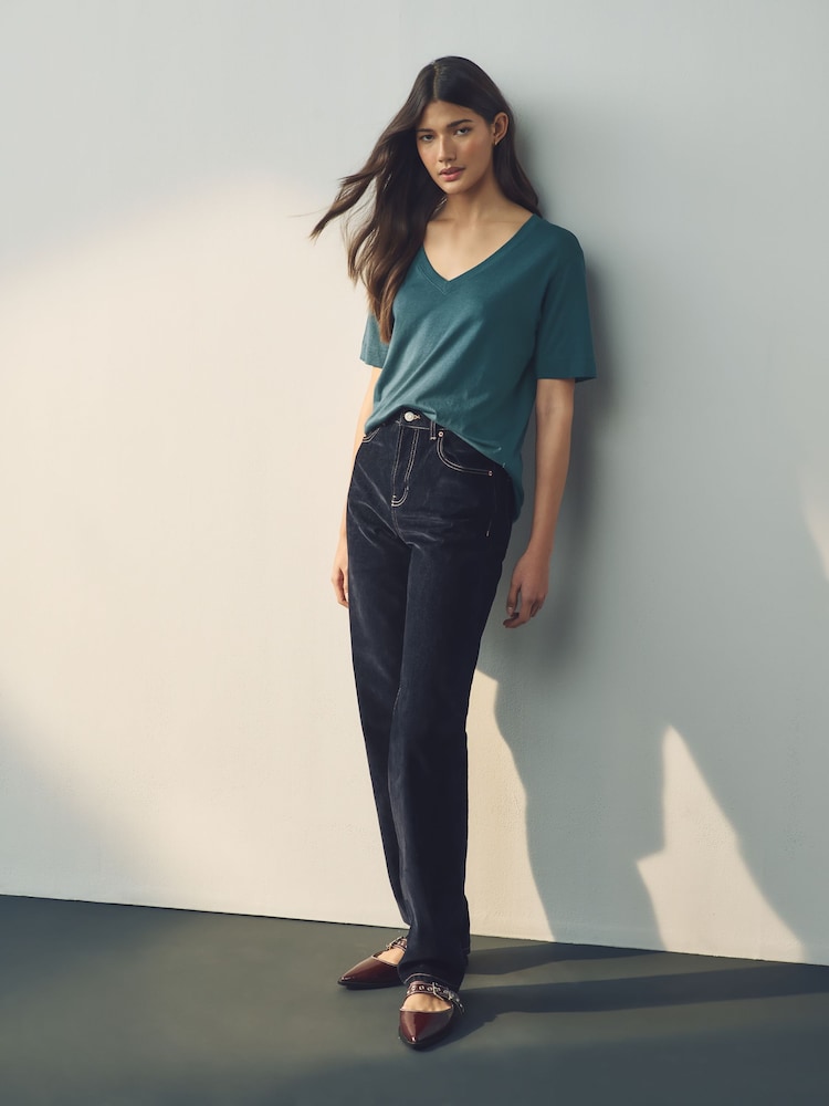 Petrolblau - Cotton Modal Slouch V-Neck T-Shirt - Bild 2 von 8 Petrolblau - Cotton Modal Slouch V-Neck T-Shirt - Bild 2 von 8