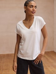 New White V-Neck Cap Sleeve T-Shirt - Image 2 of 8