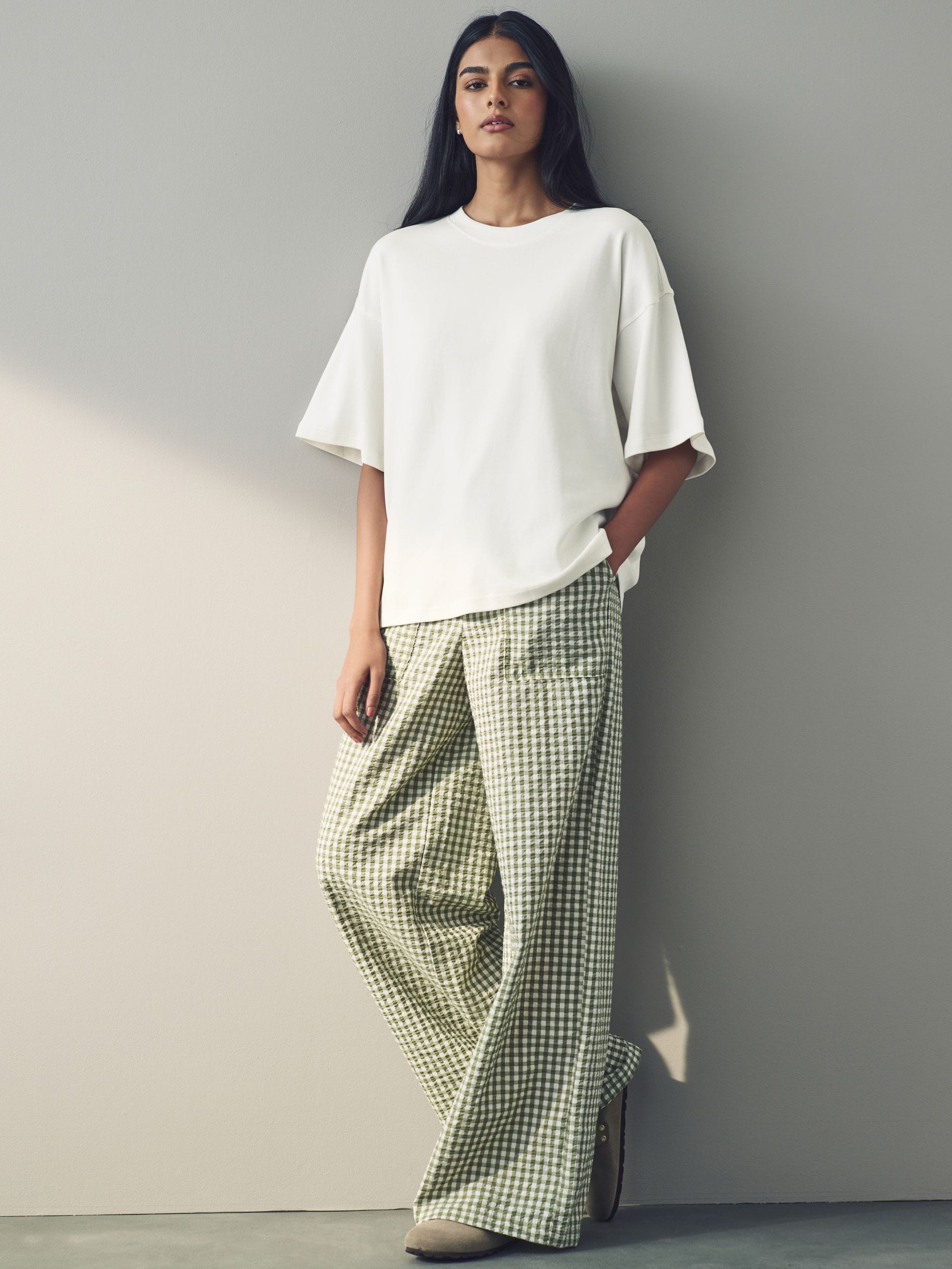 【25％OFF】 Przeglądaj Biały - Luźna koszulka typu oversize w 100% z トップス