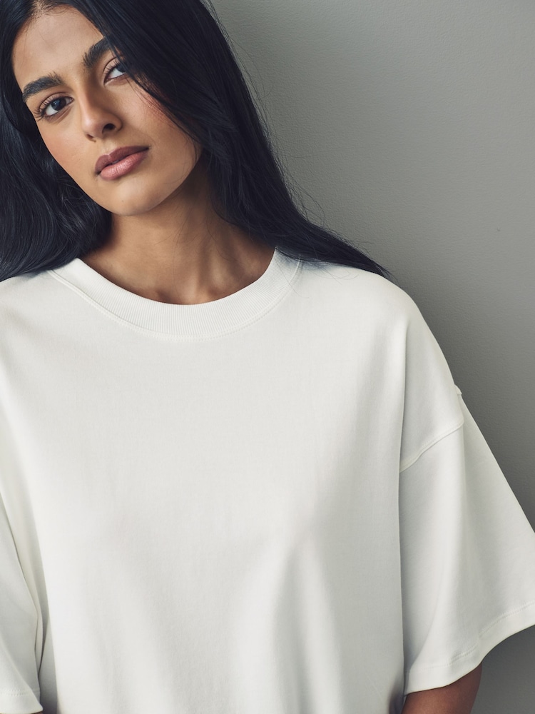 White Oversized Relaxed Fit Boxy Heavyweight Crew Neck T-Shirt - Image 5 of 8