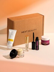 The Little Luxuries Beauty Box (Over 68% Saving) - Image 1 of 2
