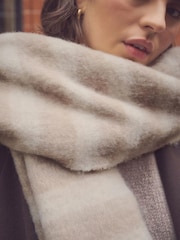 Neutral Stripe Heavyweight Blanket Scarf - Image 4 of 7