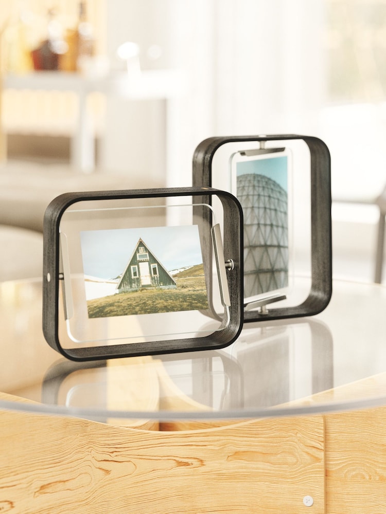 Umbra Black Bellwood Desk Photo Frame - Image 2 of 5 Umbra Black Bellwood Desk Photo Frame - Image 2 of 5