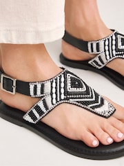 Simply Be Black Wide Fit Beaded Toe Post Flat Sandals - Image 4 of 5