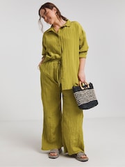 Simply Be Green Crinkle Satin Oversized Shirt - Image 3 of 5