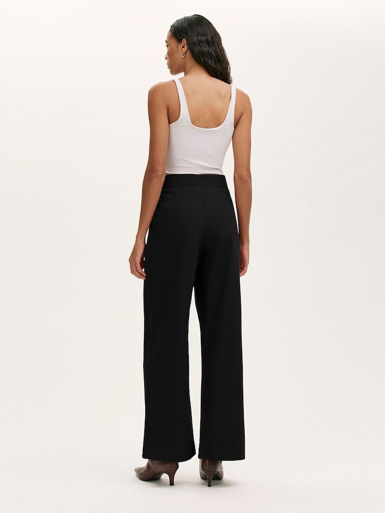 Finery Black Short Nellie Trousers - Image 2 of 5