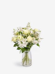 White Rose and Chrysanthemum Fresh Flower Letterbox Bouquet - Image 4 of 5