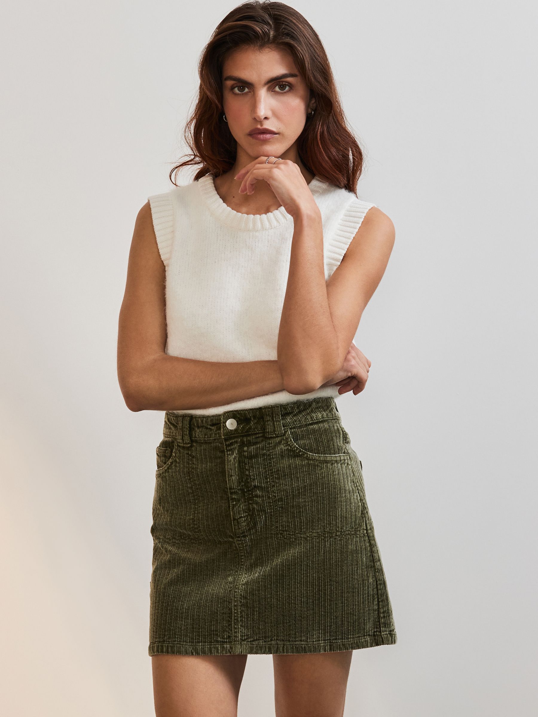 【DIMANCHE】24fw CORDUROY CLASSIC MINI SKIRT Delilah Short Skirts - Oil Green | O'Neill