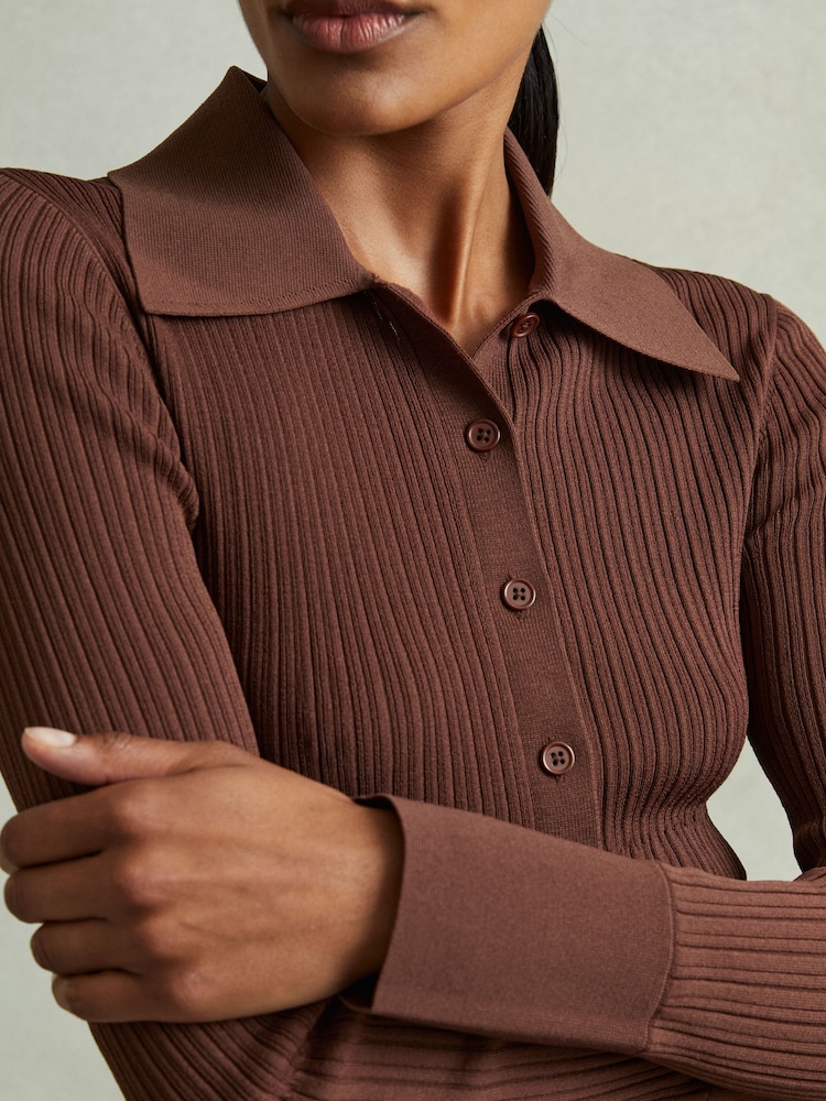 Reiss Maroon Jenna Ribbed Knitted Shirt - Image 2 of 5