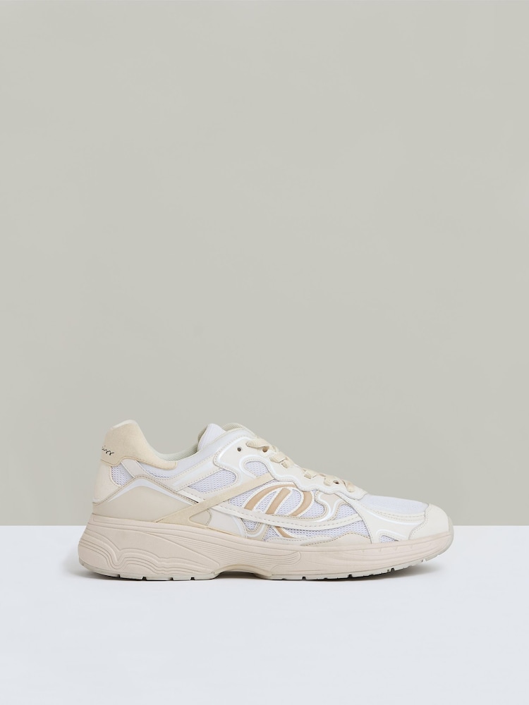 Blanco - Reiss Volt Nubuck and Mesh Trainers - Imagen 1 de 6