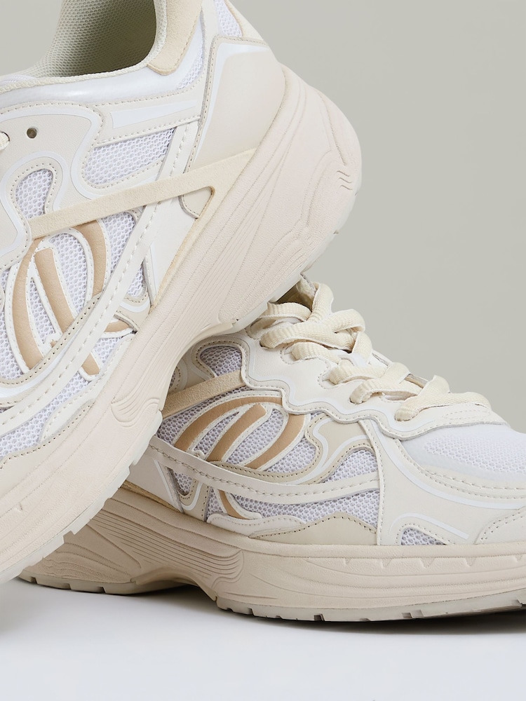 Blanco - Reiss Volt Nubuck and Mesh Trainers - Imagen 6 de 6 Blanco - Reiss Volt Nubuck and Mesh Trainers - Imagen 6 de 6