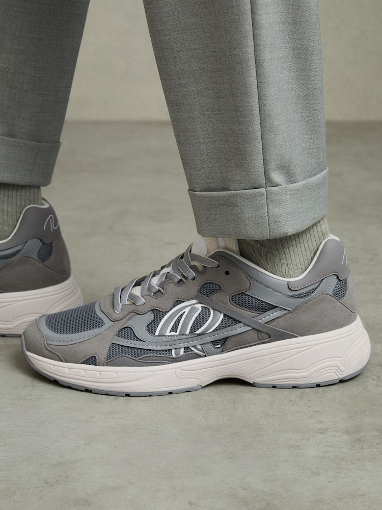 Gris - Reiss Volt Nubuck and Mesh Trainers - Imagen 6 de 6 Gris - Reiss Volt Nubuck and Mesh Trainers - Imagen 6 de 6