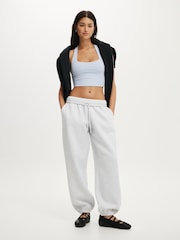 Gris - Pantalones de chándal de felpa estilo boyfriend de Cotton On - Imagen 1 de 5