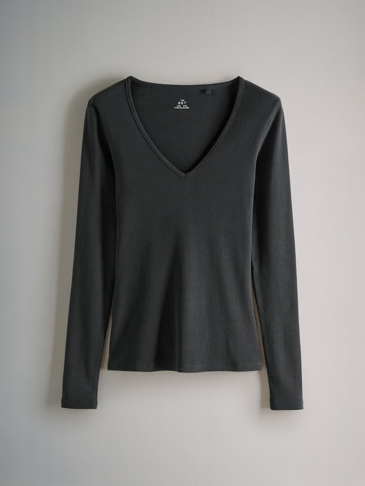 The Set Black/Cream/Light Grey/Wine Red 4 Pack Ribbed V-Neck Long Sleeve T-Shirts - Image 9 of 13