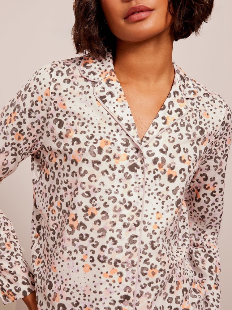 Friends Like These Pink Traditional Jersey Pyjama - Image 3 of 5