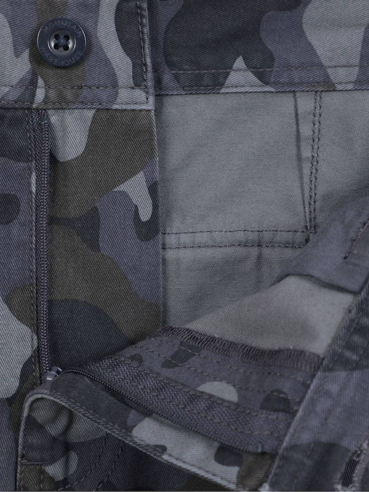 Mountain Warehouse Blue Mens Camo 100% Cotton Cargo Shorts - Image 6 of 6