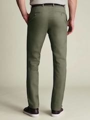Жасыл - Кәдімгі пішін - Charles Tyrwhitt ең жақсы темір емес чиностары - 10суретінің 6 суреті