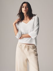 The Set 3 Pack Knitted V-Neck T-Shirt - صورة 1 من 11