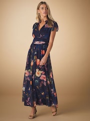 Blumenmuster, Marineblau - Plissiertes Midikleid aus Netzstoff mit V-Ausschnitt und Print für besondere Anlässe - Bild 1 von 8