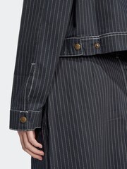 adidas Originals Grey All Over Print Crop 100% Cotton Jacket - Image 4 of 6