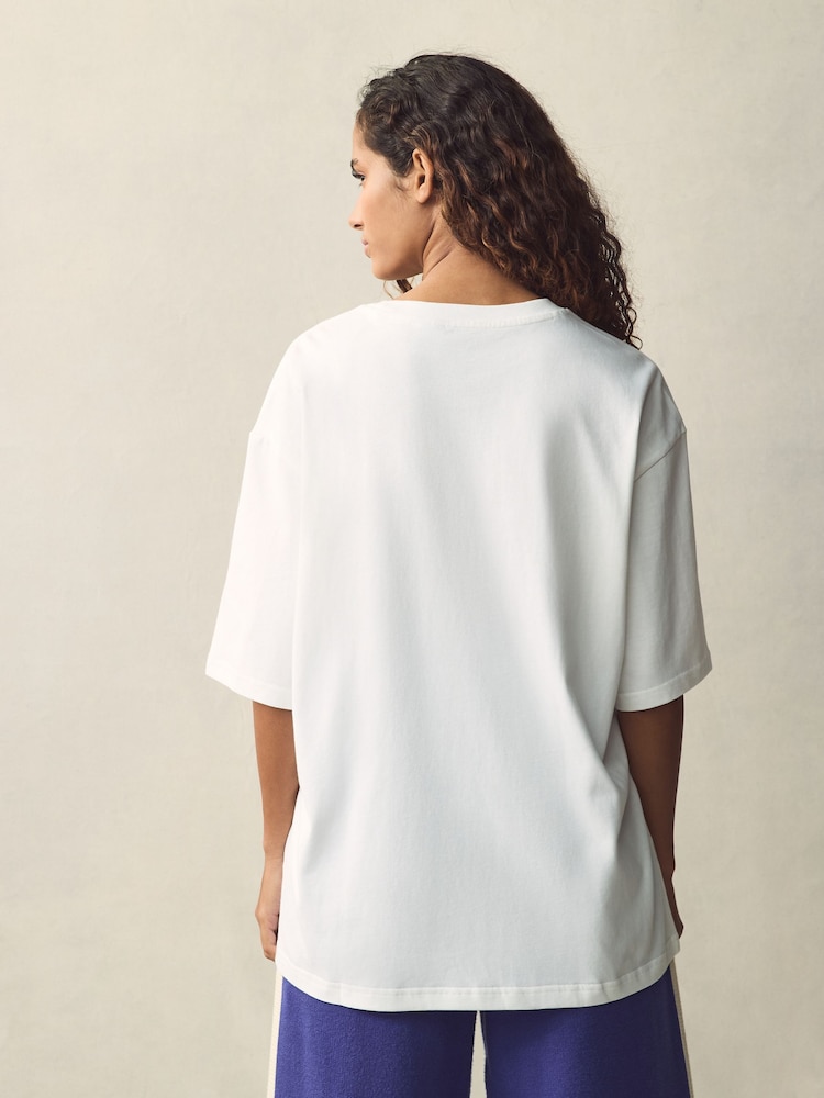 adidas White Graphic Oversized T-Shirt - Image 4 of 5