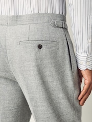 Gris - Regular Fit Smart Wool Blend Trousers With Linen and Functional Side Adjusters - Imagen 6 de 11