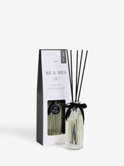 Mr and Mrs Est 2025 Wedding Pure Linen Diffuser - Image 3 of 3