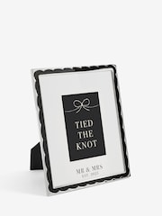 Black/White Mr and Mrs Est 2025 Wedding Photo Frame - Image 2 of 5