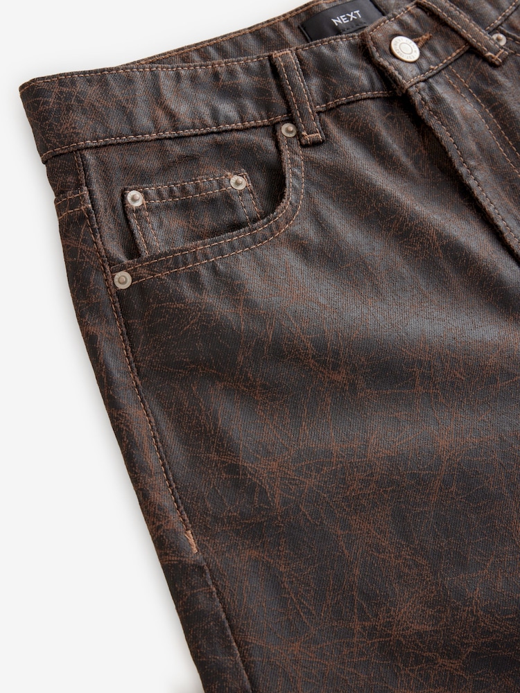 Braun - Denim-Jeans in Lederoptik mit geradem Bein aus 100% Baumwolle - Bild 7 von 7