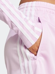 Morado - adidas Originals Firebird Shorts - Imagen 5 de 6