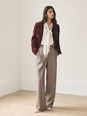 Mint Velvet Checked Contrast Waist Wide Leg Trousers - Obraz 6 z 8