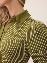 Mint Velvet Green Satin Printed Midi Shirt Dress - Image 4 of 7