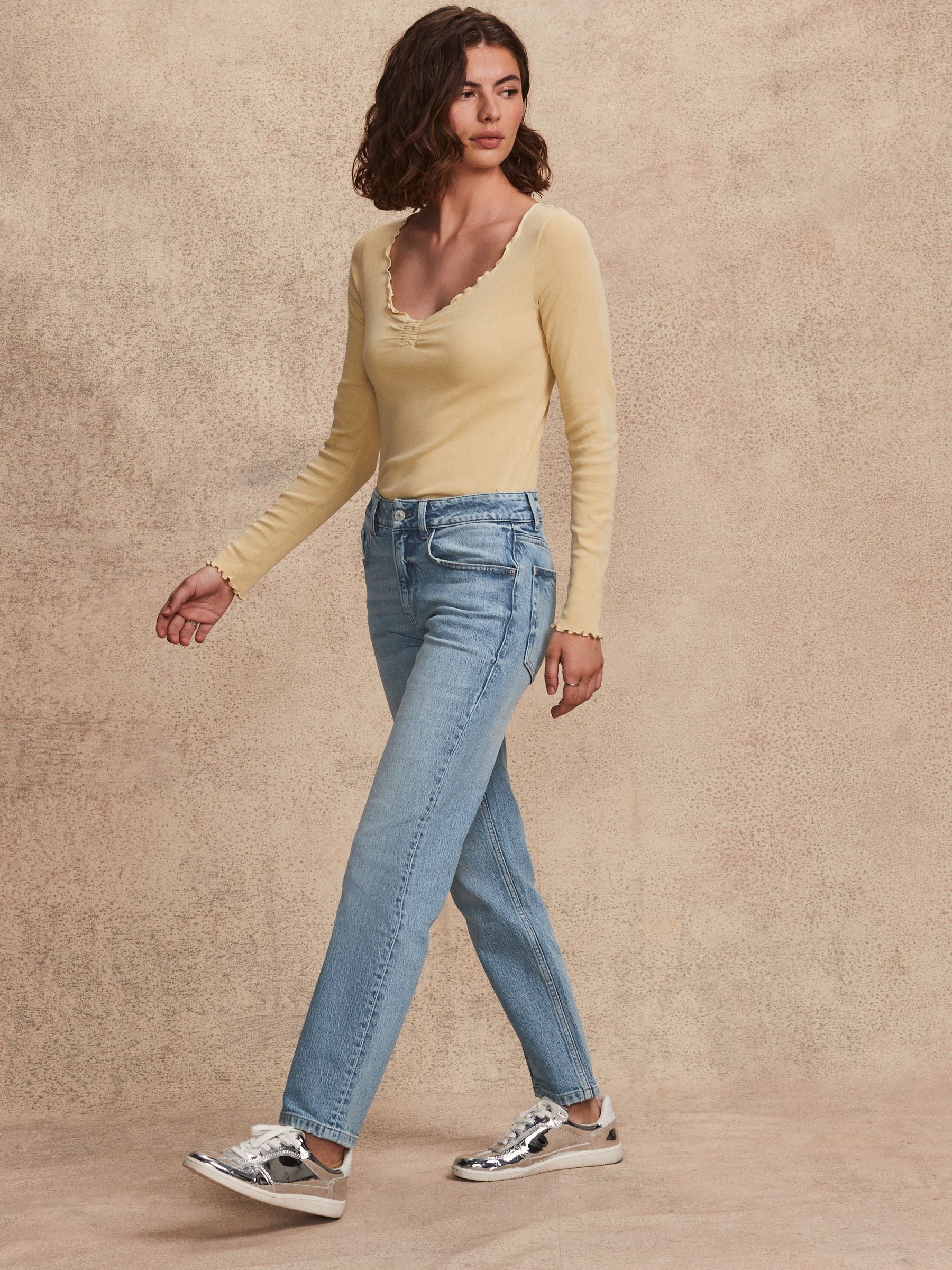 Przeglądaj Jasnoniebieski - Straight Jeans from Next Poland
