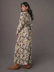 Cream Ditsy Floral Print V-Neck Boho Belted Jersey Midi Shirt Dress - Image 2 of 7