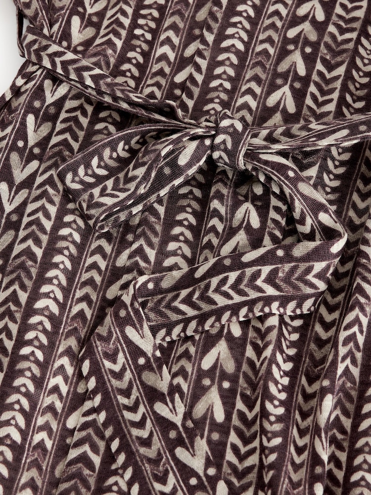 Wine and Cream Heart Print V-Neck Boho Belted Jersey Midi Shirt Dress - Image 7 of 7