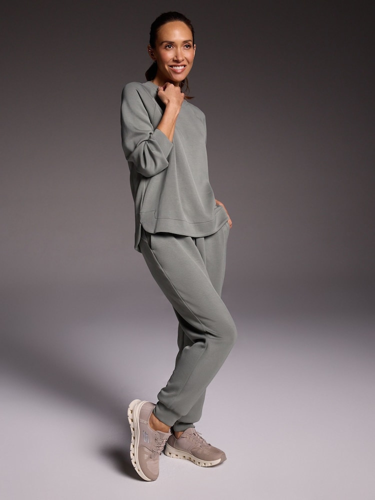 Skechers Green Skechluxe Elevate Crew Neck Sweatshirt - Image 2 of 5