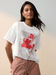 Weiß - Oversize-T-Shirt mit Matisse-Frontprint und kurzen Ärmeln aus 100 % Baumwolle - Bild 1 von 5