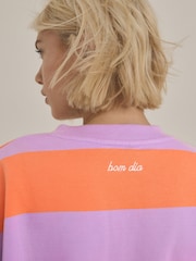 Rosa - Relaxed Fit Heavyweight City Graphic Stripe Crew Neck Sweatshirt - Imagen 4 de 7