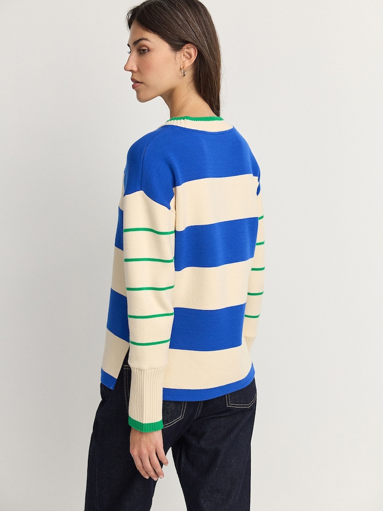 Green Compact Cosy Crew Neck Jumper With Side Split Detail - Image 4 of 7